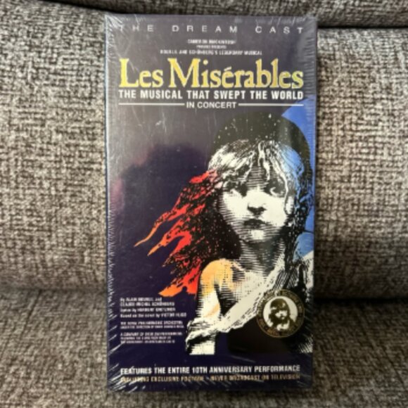 Les Miserables 10th Anniversary Edition (VHS 1996) Brand New Sealed VHS - Picture 1 of 3